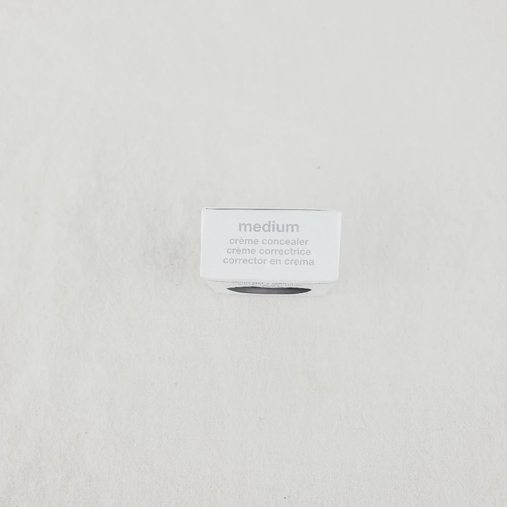 TIGI cream concealer shade medium